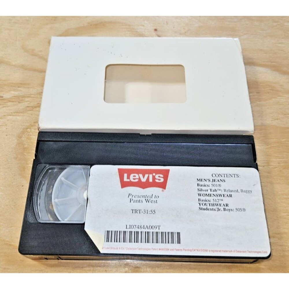 VTG 1991 Levi’s Store Promotional VHS Tape 512 Silver Tab 501 505 jeans UNTESTED